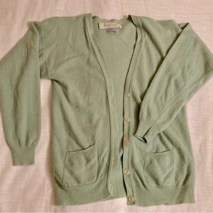 Murray Allan Scottish 100% cashmere cardigan